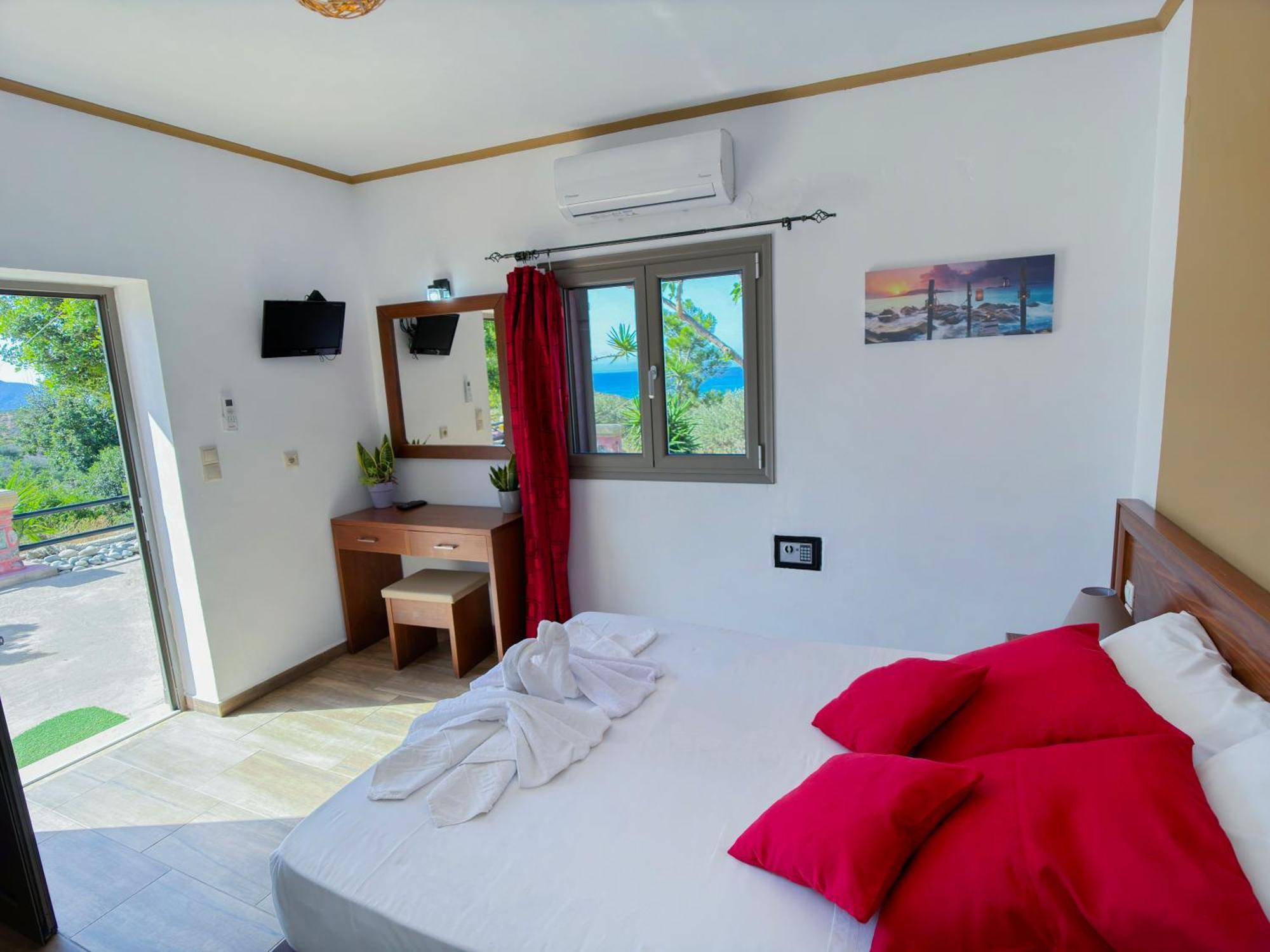 Beautiful Life Rooms With Sea View - Next To Elafonisi Beach エクステリア 写真