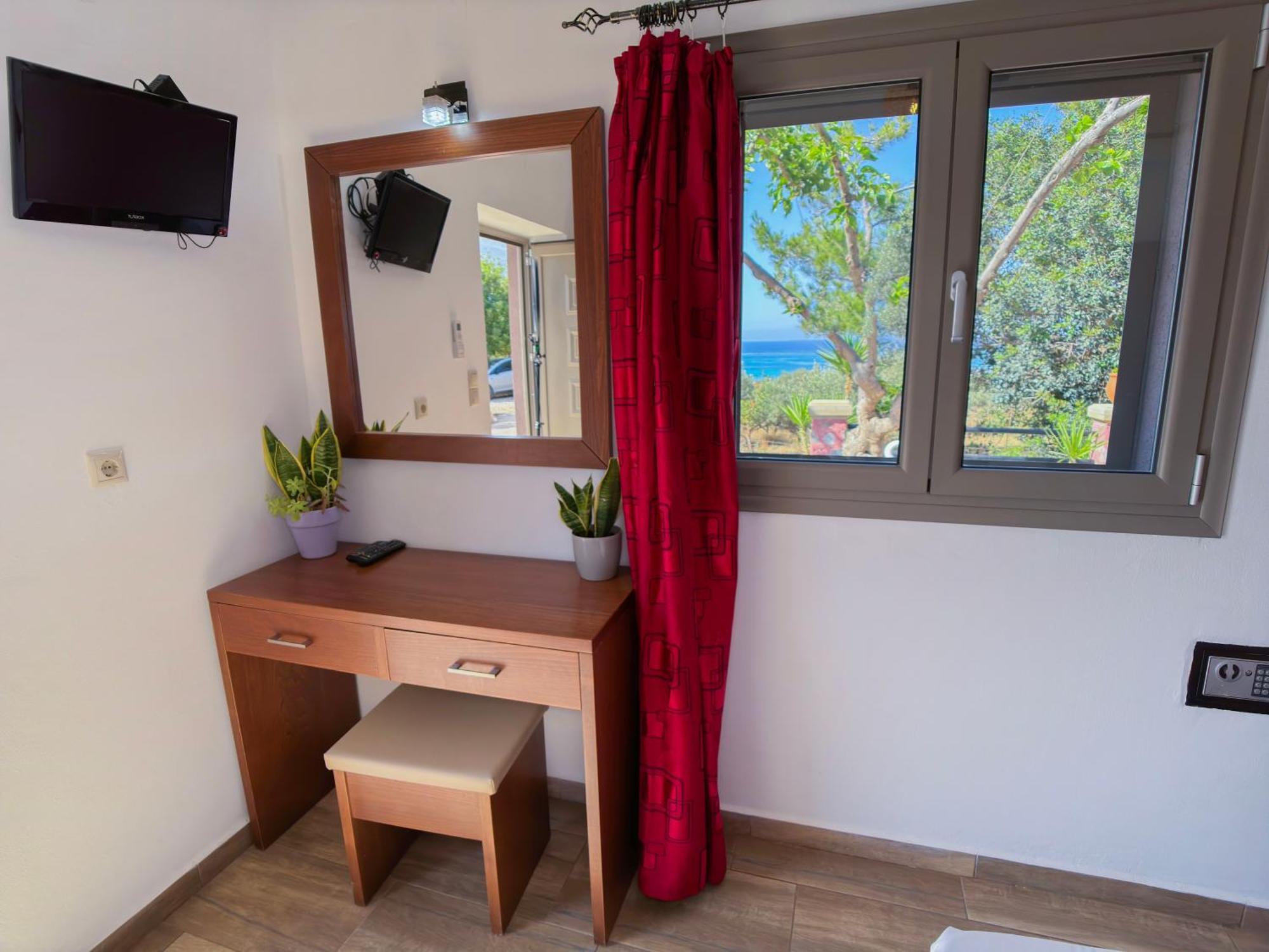 Beautiful Life Rooms With Sea View - Next To Elafonisi Beach エクステリア 写真